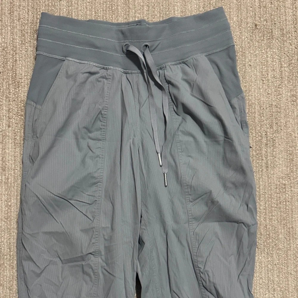 lululemon athletica lightweight joggers